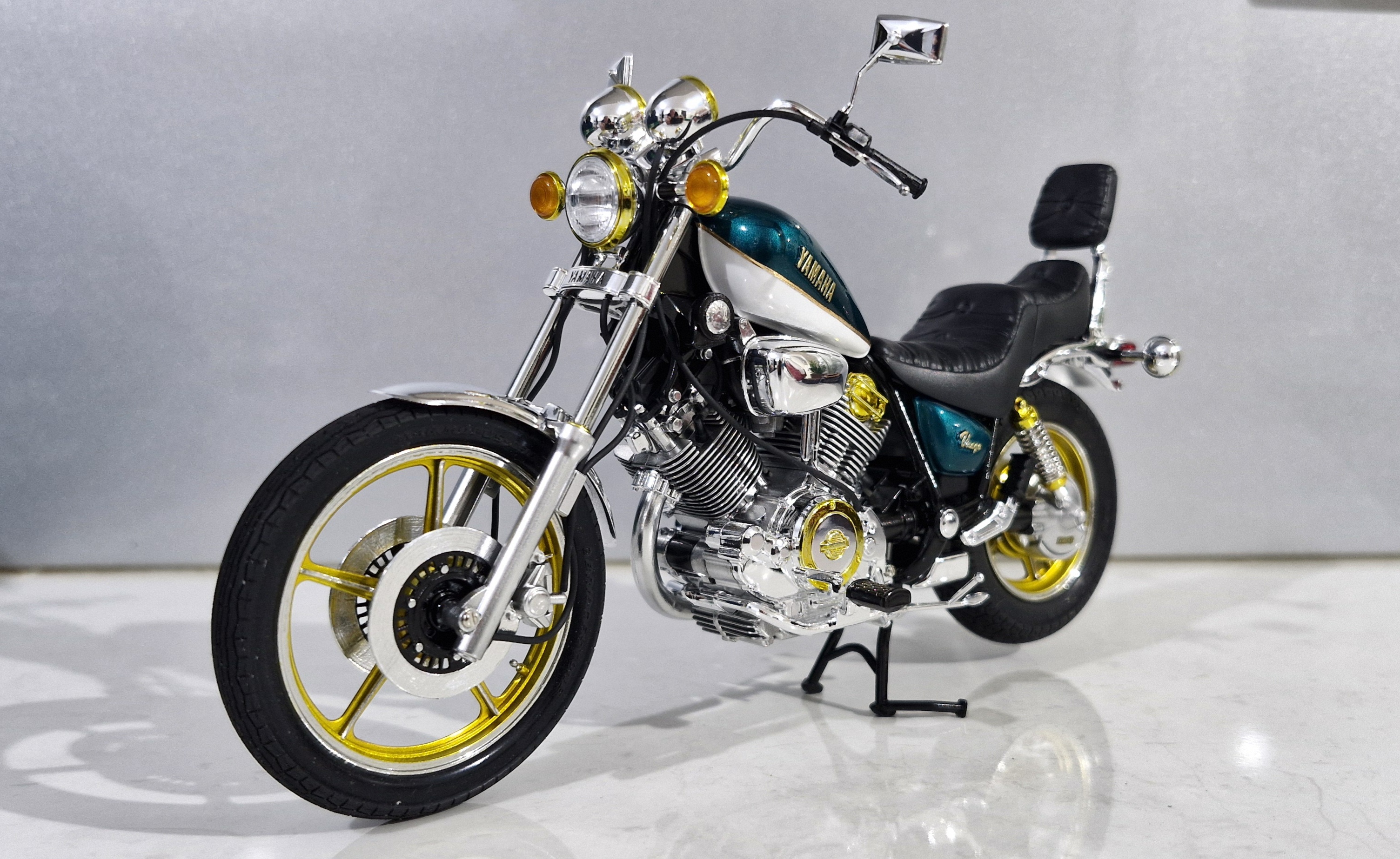 Yamaha XV1000 