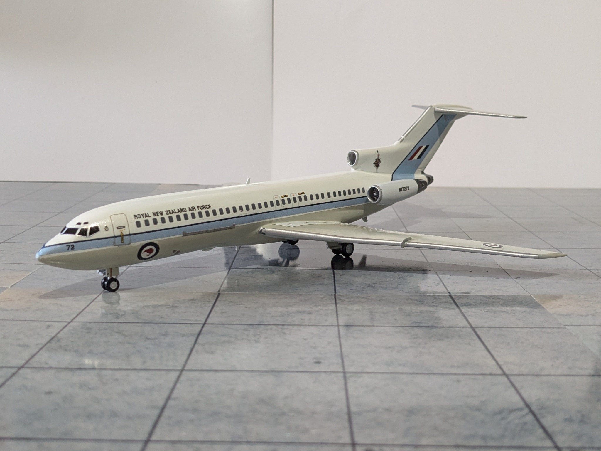 Boeing 727-22QC, 40SQN RNZAF