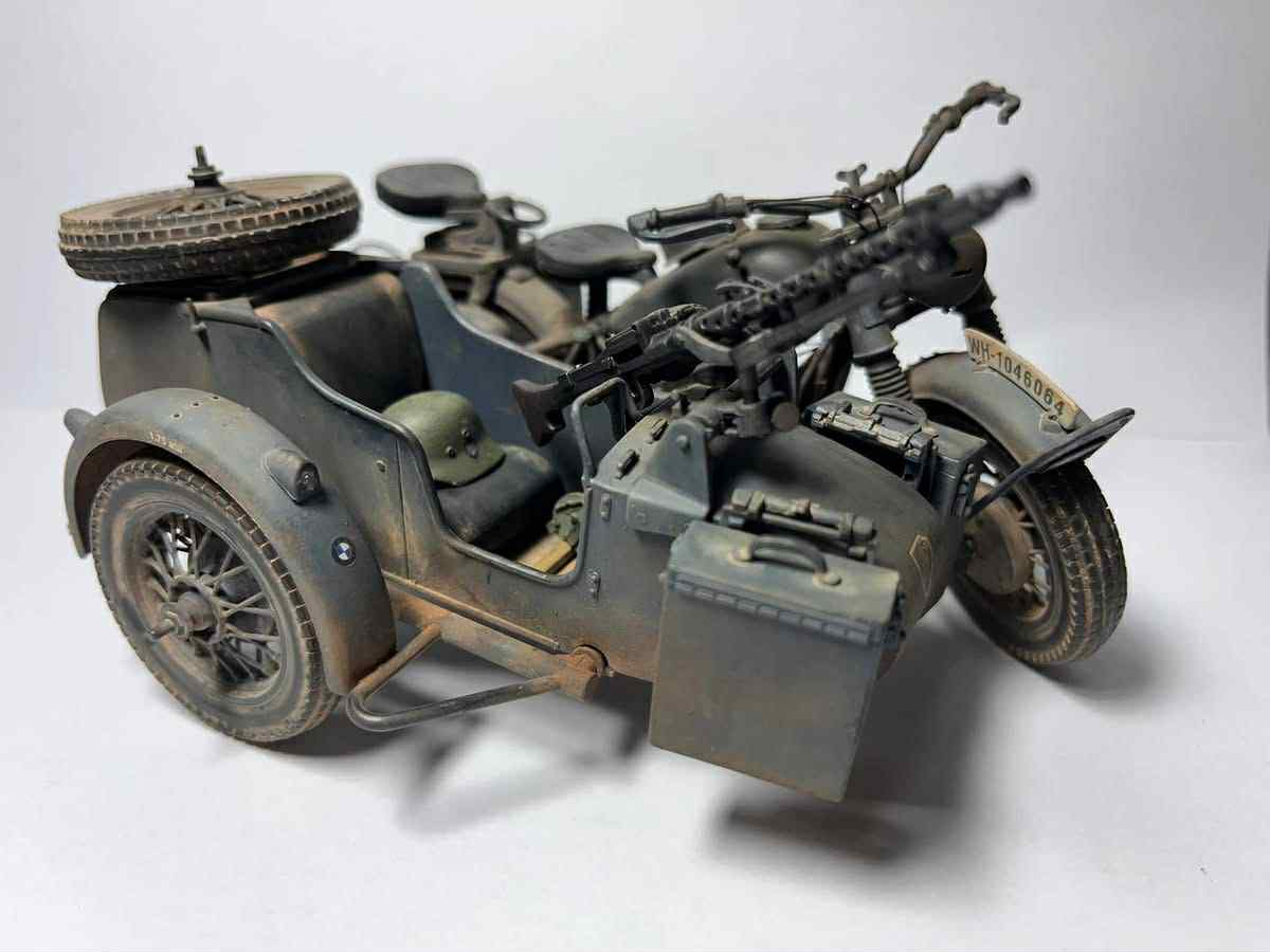 BMW R75 with SIDECAR