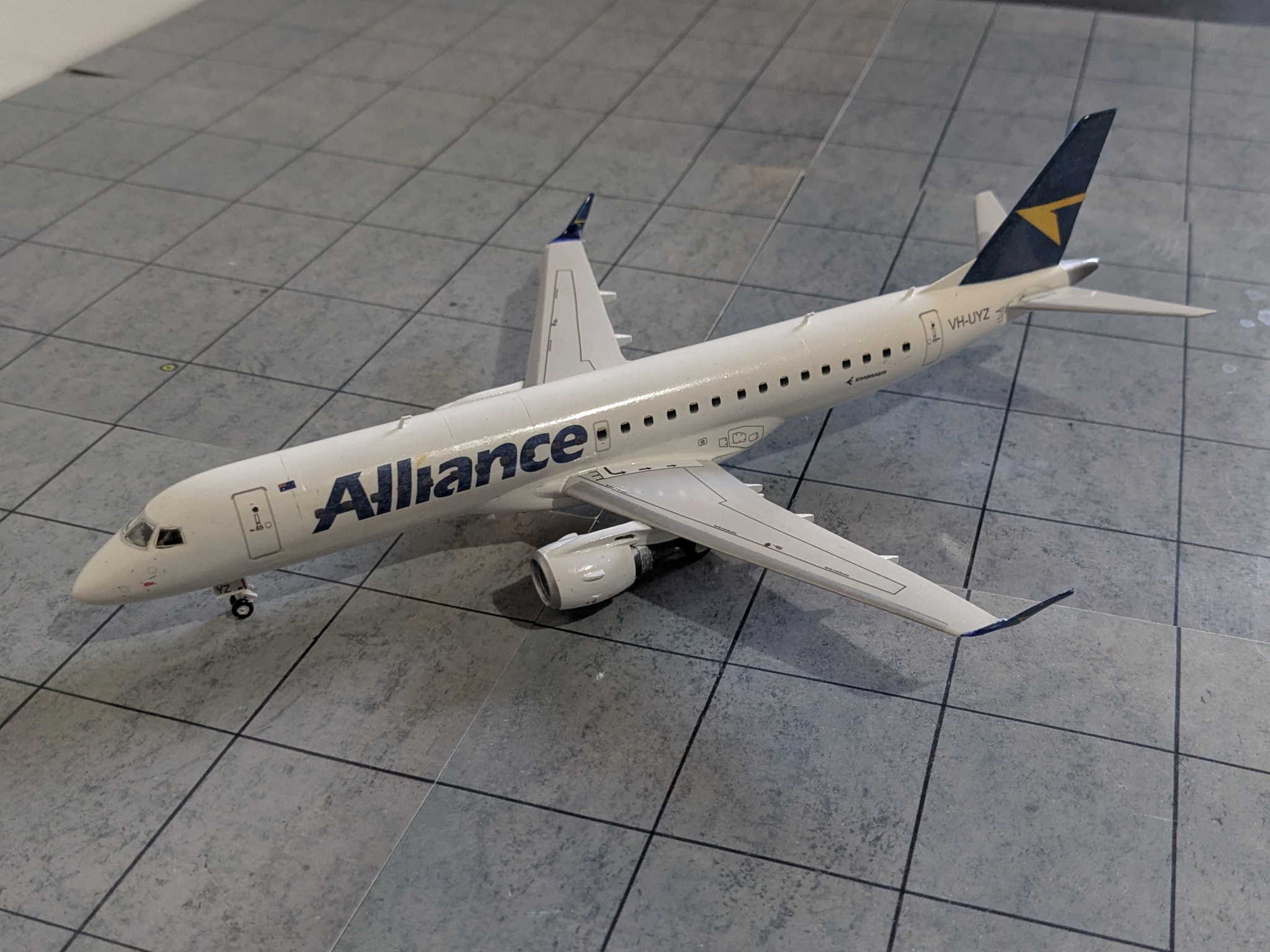 Embraer E-190, Alliance Airlines